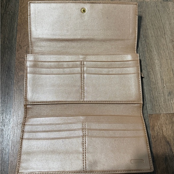 Coach Ashley Metallic Gold Leather Wallet - Picture 5 of 7